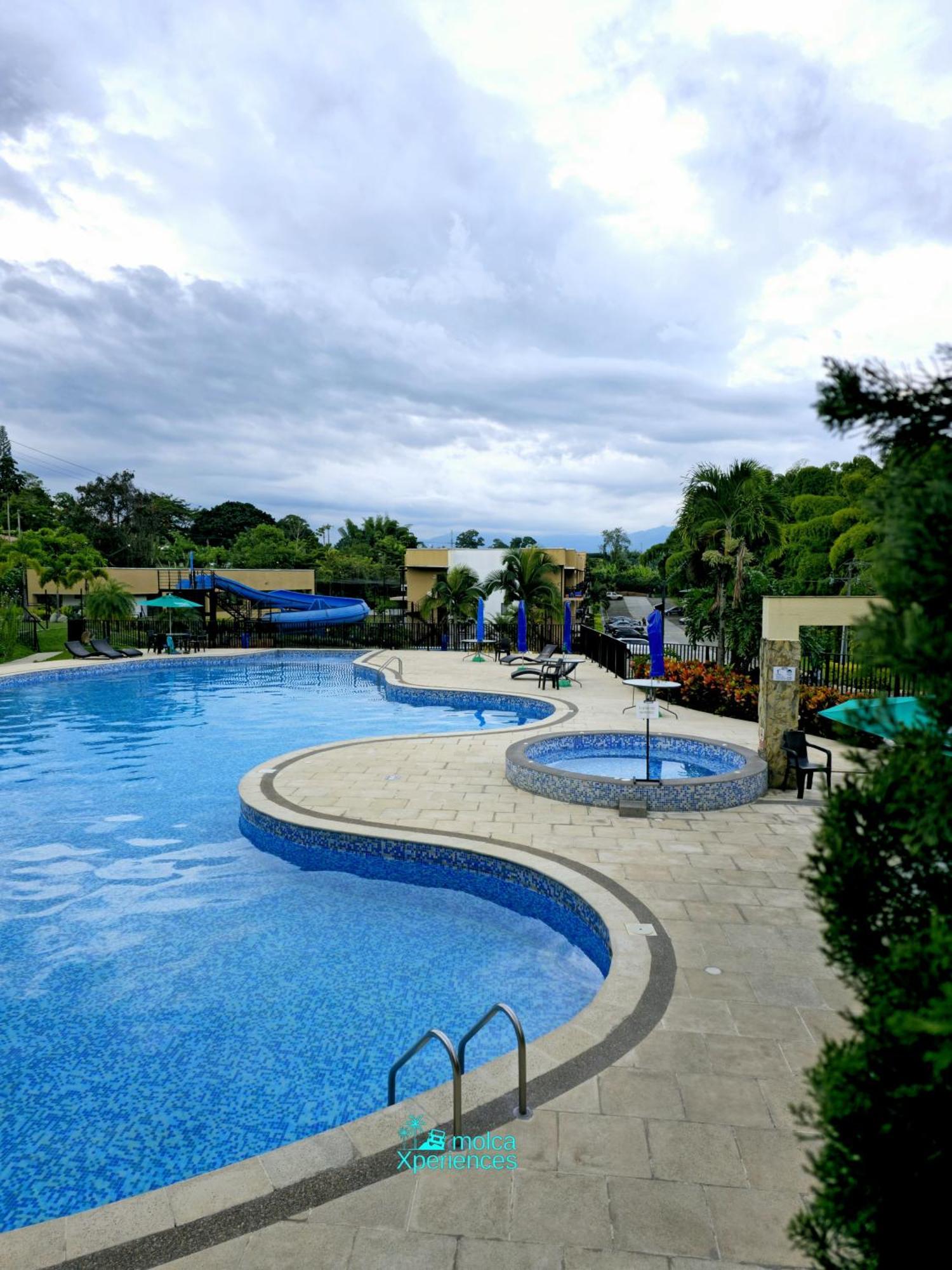 Apartamento Privado Vacacional A 5M Del Aeropuerto, 20 Minutos Del Parque Del Cafe Y Centro De Armenia Con 4 Piscinas, 3 Jacuzzi, Sauna By Molca Xperiences 2H Buitenkant foto