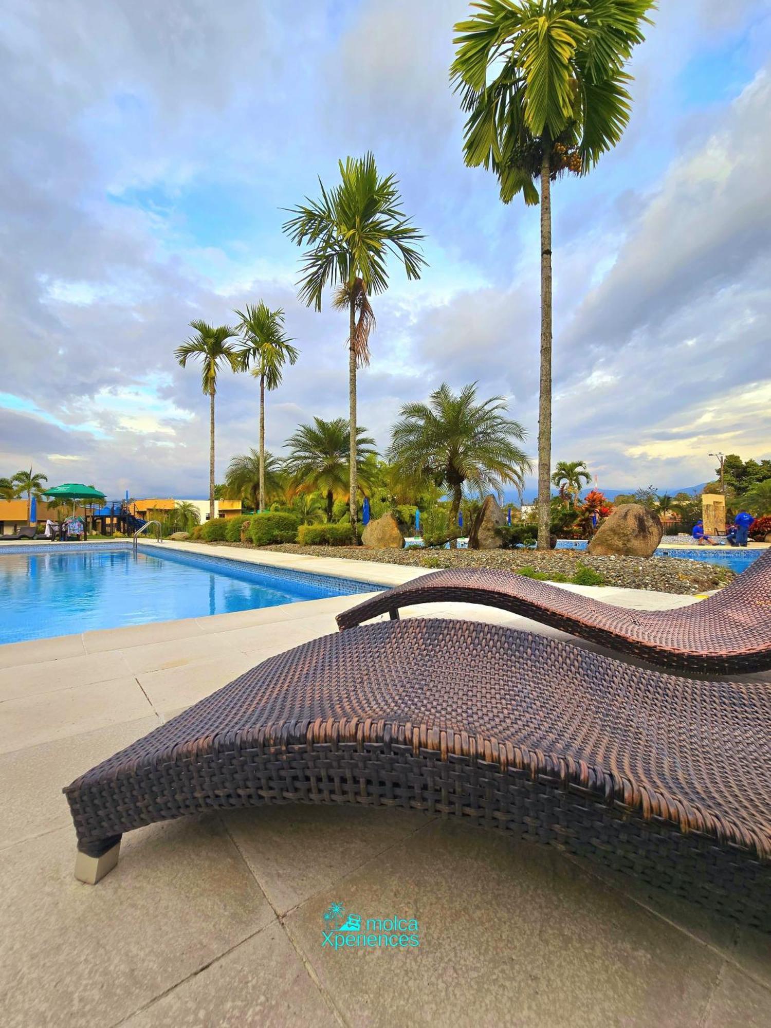 Apartamento Privado Vacacional A 5M Del Aeropuerto, 20 Minutos Del Parque Del Cafe Y Centro De Armenia Con 4 Piscinas, 3 Jacuzzi, Sauna By Molca Xperiences 2H Buitenkant foto